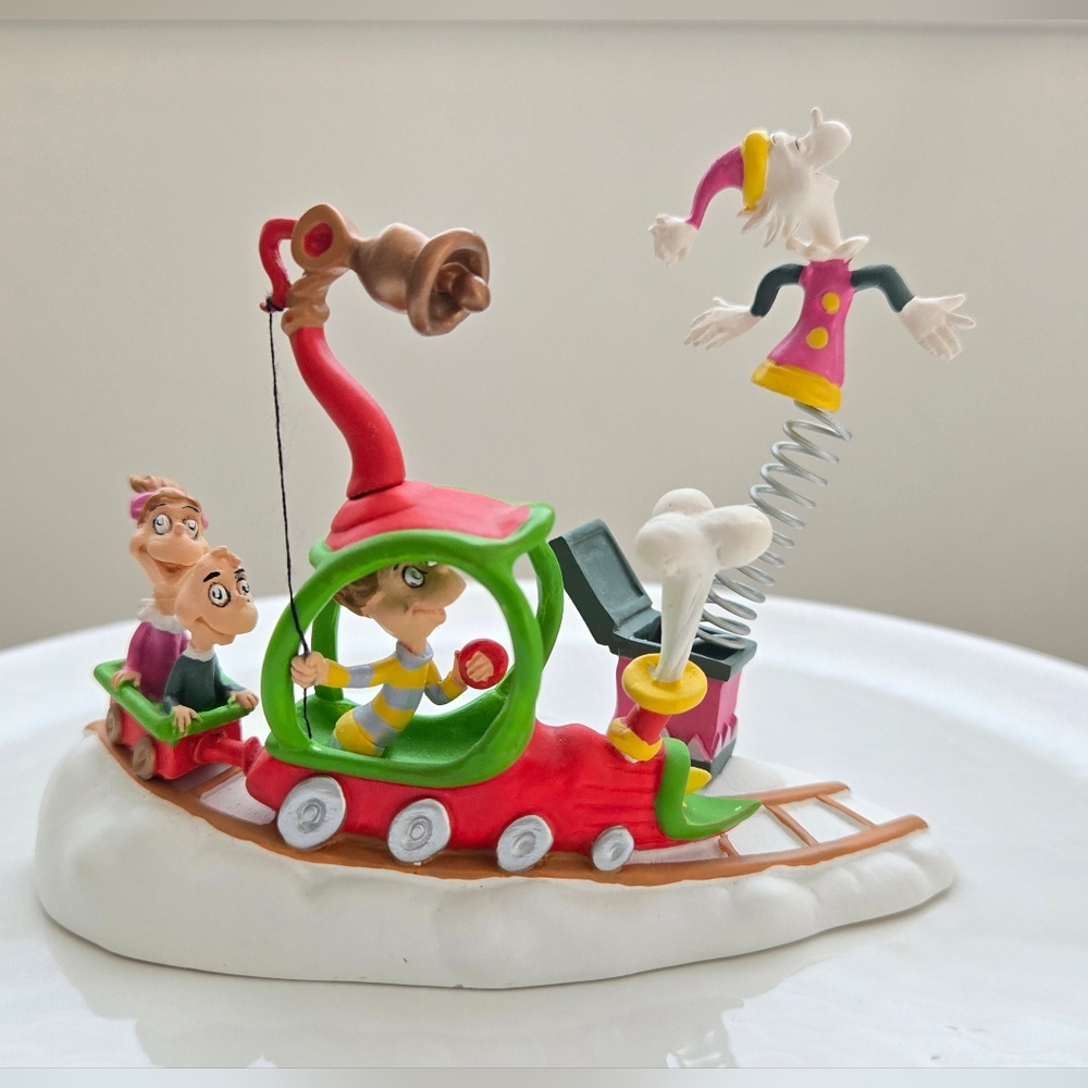Department 56 - Grinch Who-Ville - Who's with their Toys